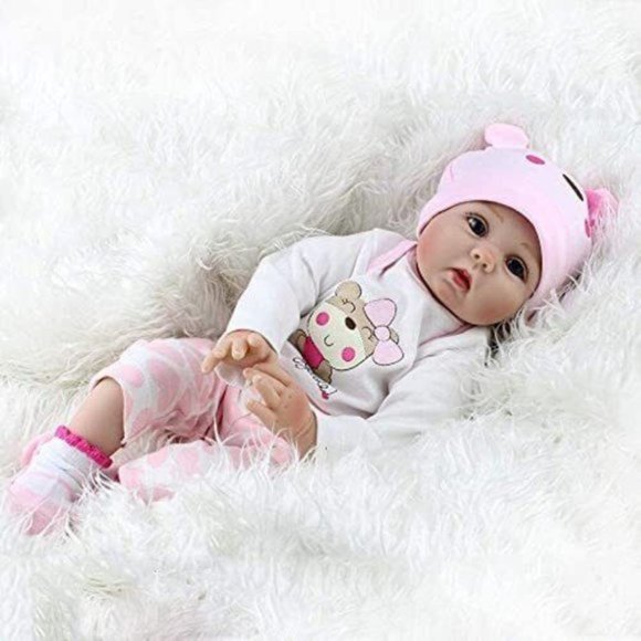 NWT Reborn Baby Dolls 22 inch Weighted Baby Lifelike Reborn Girl Lucy NEW IN BOX